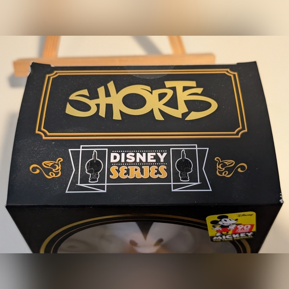 Mickey Mouse Disney Shorts figure. New in Box. - Picture 6 of 7